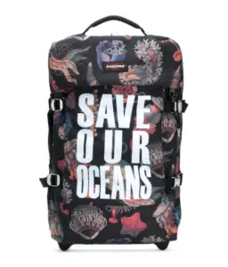 Чемодан Save Our Oceans от Vivienne Westwood